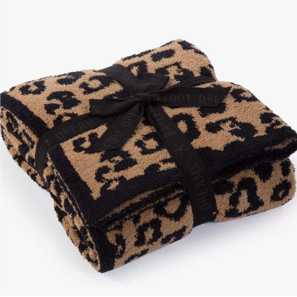 Barefoot Dreams Cheetah Blanket - Black and Tan